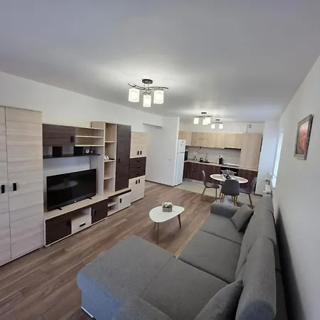Appartement Milan Luxury Viii Near Coresi Mall